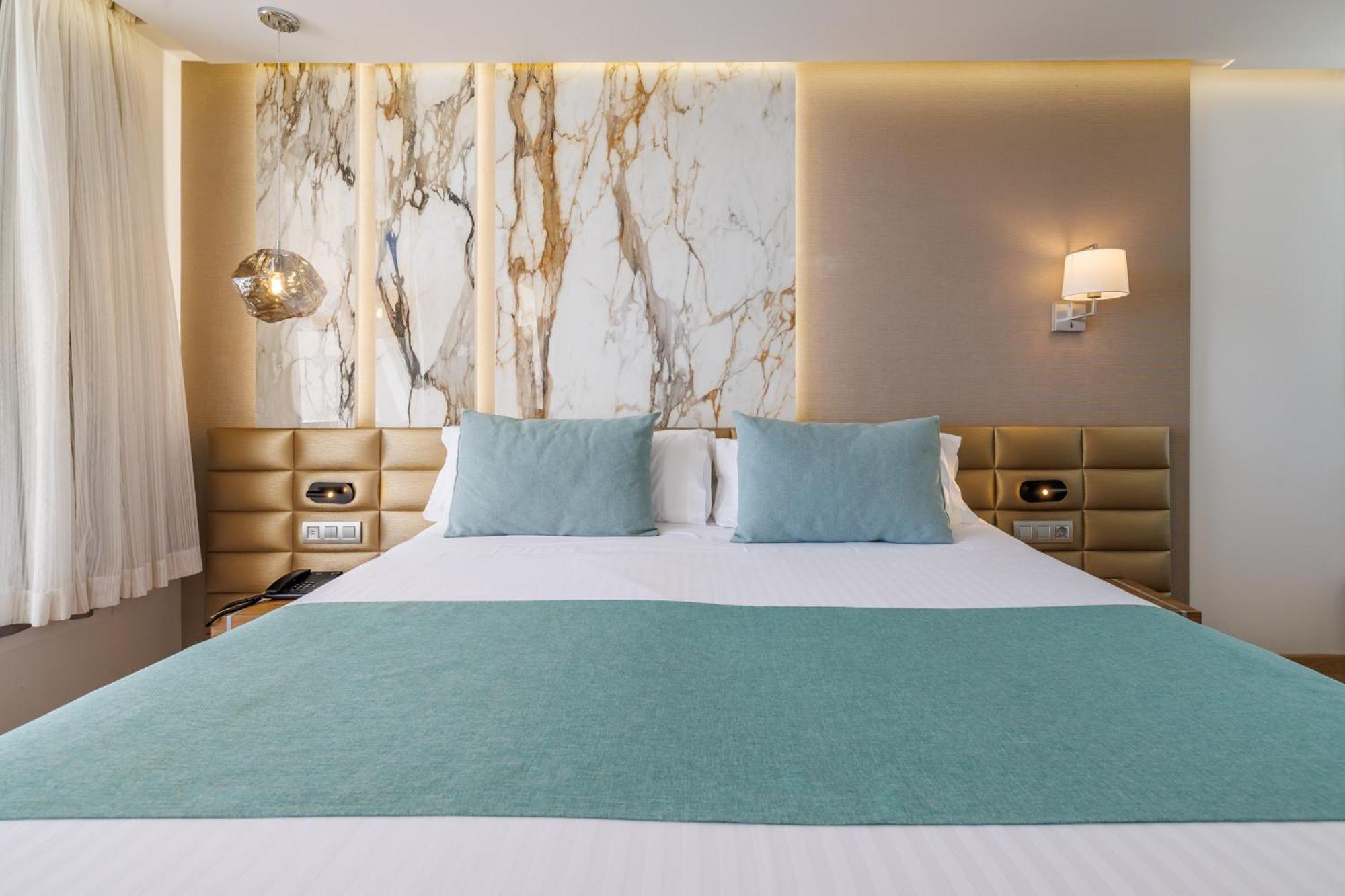 Hotel Torre Del Mar - Ibiza Platja d'en Bossa Eksteriør bilde