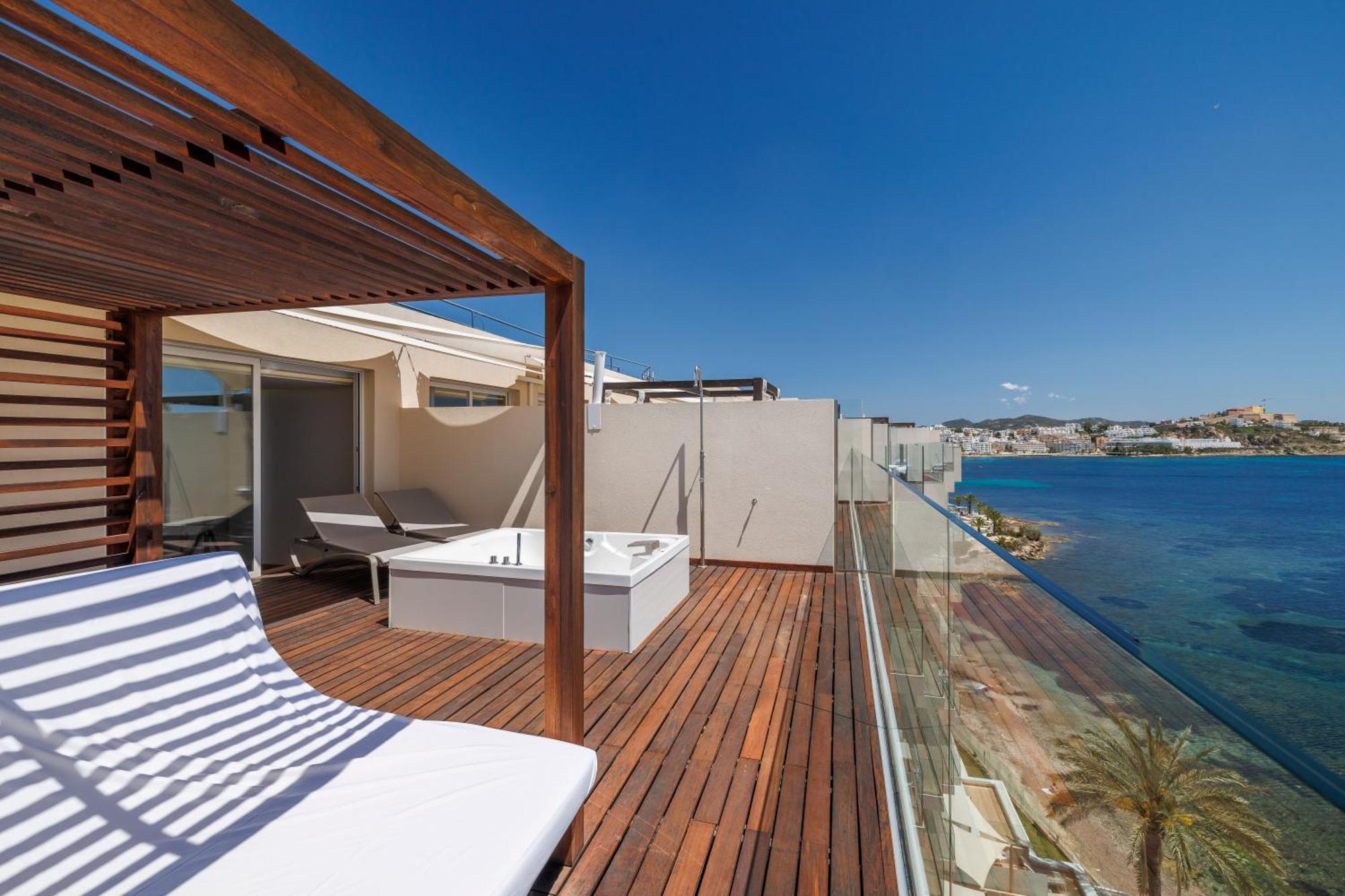 Hotel Torre Del Mar - Ibiza Platja d'en Bossa Eksteriør bilde