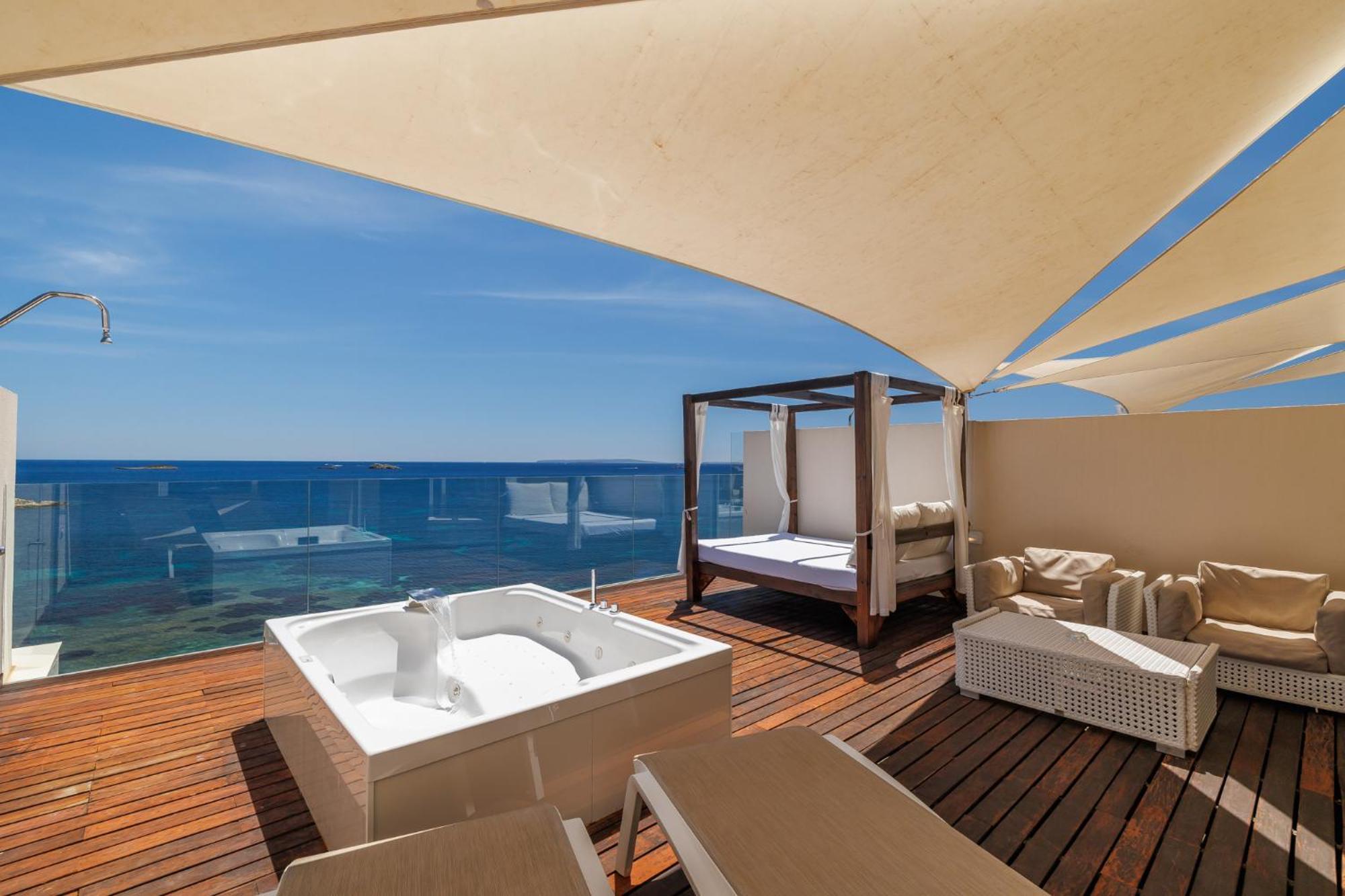 Hotel Torre Del Mar - Ibiza Platja d'en Bossa Eksteriør bilde