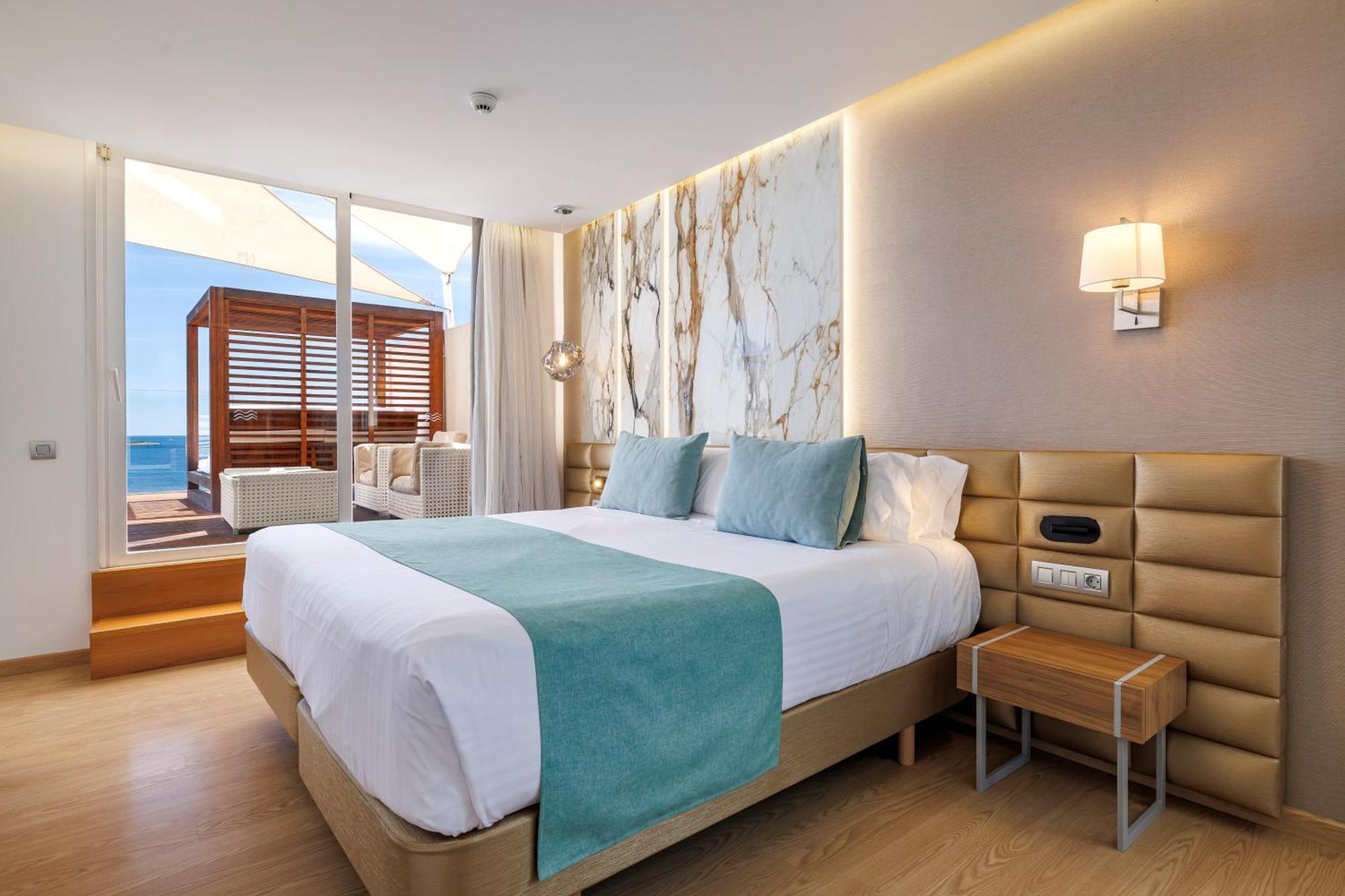 Hotel Torre Del Mar - Ibiza Platja d'en Bossa Eksteriør bilde